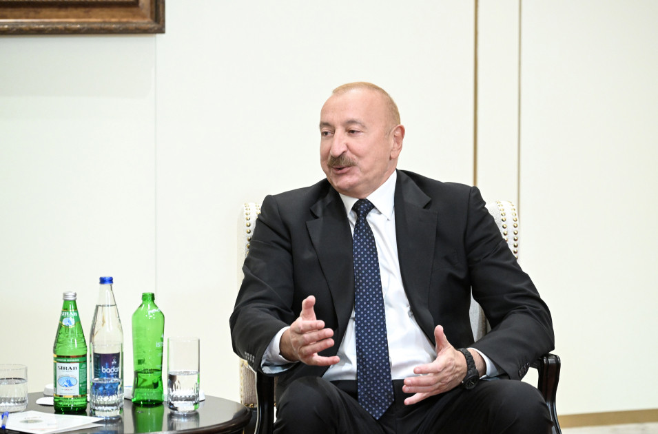 Bişkekdə Azərbaycan və İran prezidentlərinin görüşü olub <font color='red'> - YENİLƏNƏCƏK</font><font color=red> - FOTOLAR</font>
