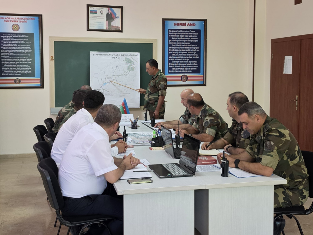 Naxçıvan FHN tərəfindən birgə qərargah məşqi keçirilib<font color=red> - FOTOLAR</font>