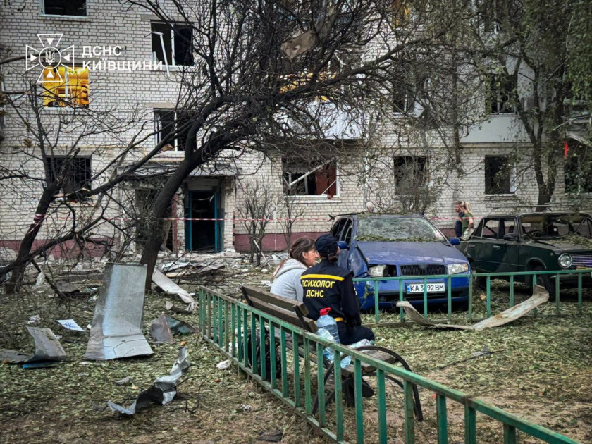 Ukraynanın Borispol şəhərinə hava zərbələri endirilib, ölənlər və xəsarət alanlar var<font color=red> - FOTOLAR</font>