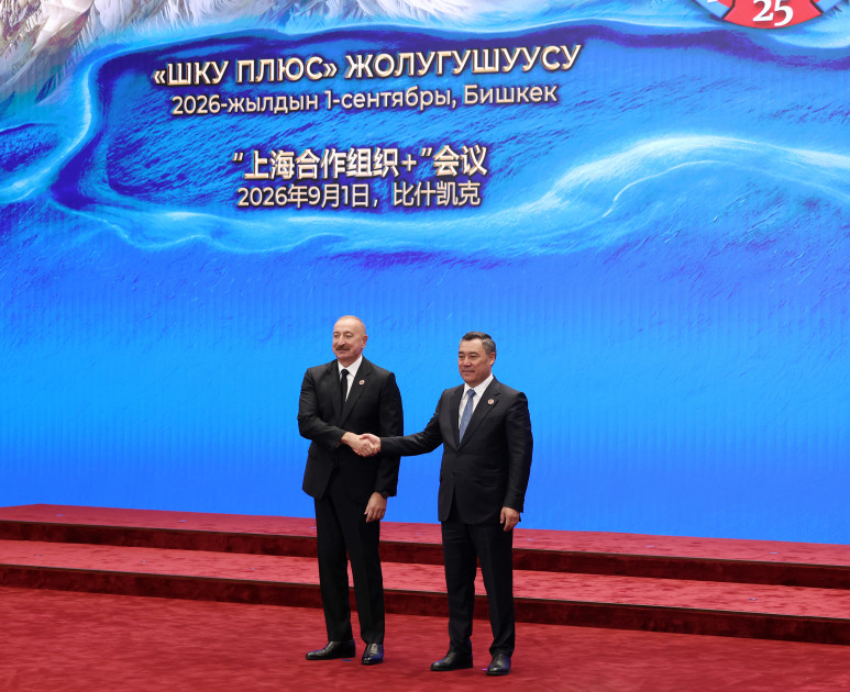 Prezident İlham Əliyev “ŞƏT plyus” formatında görüşdə çıxış edir<font color='red'> - YENİLƏNİB</font><font color=red> - FOTOLAR</font>