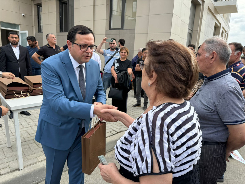 Ağdama köçən ailələrə mənzillərinin açarları təqdim olunub<font color='red'> - YENİLƏNİB</font><font color=red> - FOTOLAR</font>