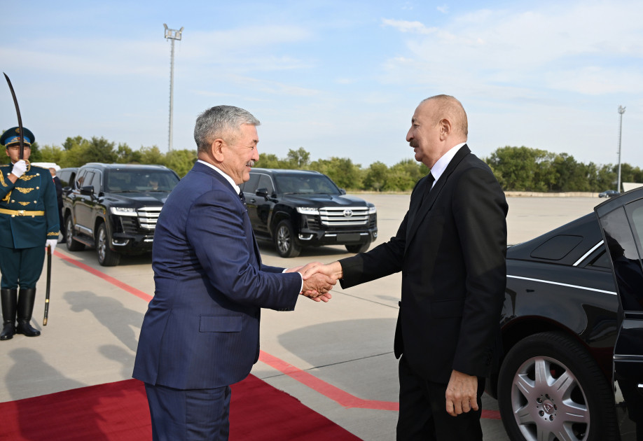 Prezident İlham Əliyevin Qırğızıstana səfəri başa çatıb<font color=red> - FOTOLAR</font>