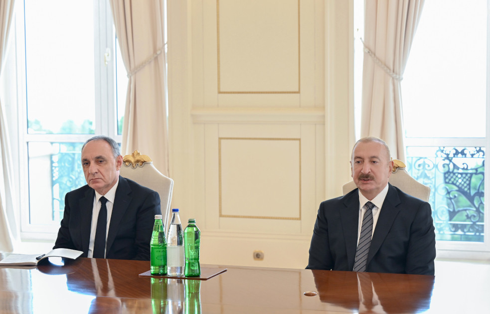 Prezident İlham Əliyev Çin Ali Xalq Prokurorluğunun Baş prokurorunun başçılıq etdiyi nümayəndə heyətini qəbul edib<font color=red> - FOTOLAR</font>
