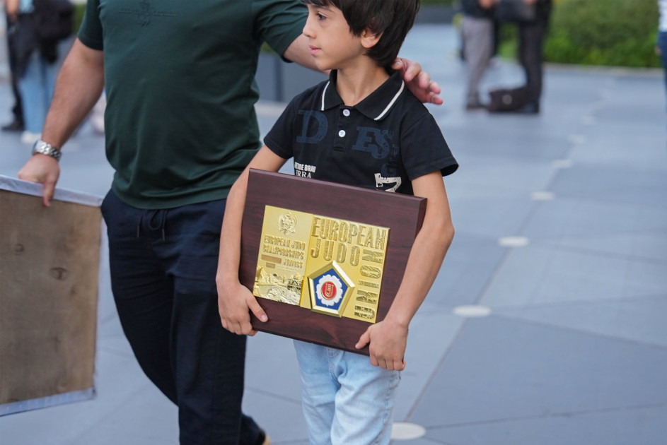 Azərbaycan cüdoçuları Avropa çempionatından 5 medalla qayıdıblar<font color=red> - FOTOLAR</font>