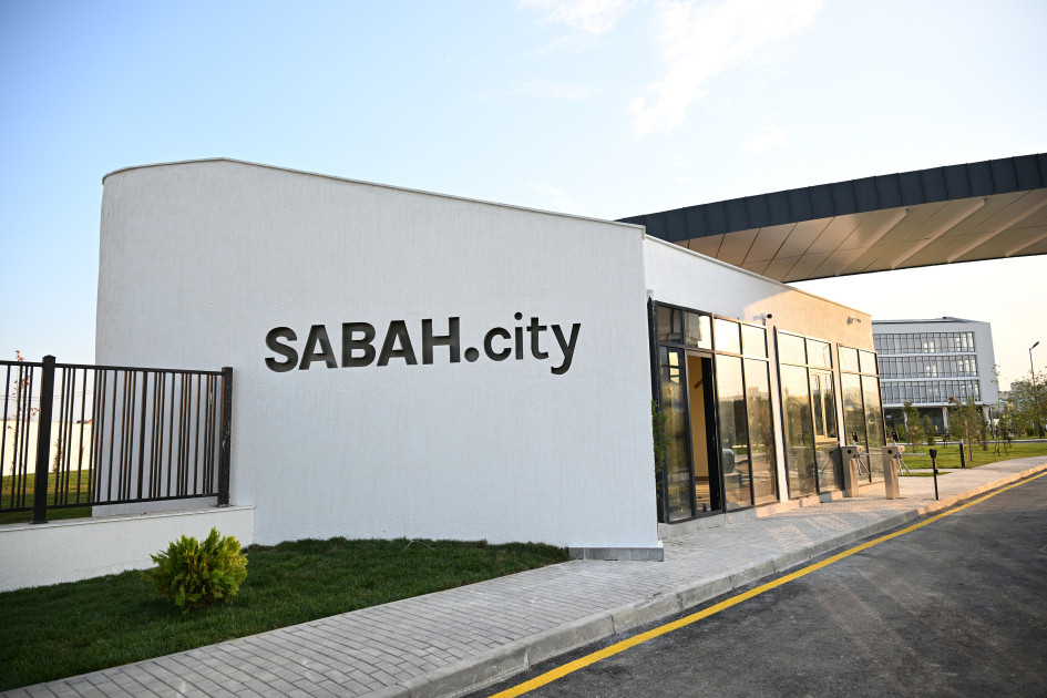Prezident İlham Əliyev “SABAH.city” innovasiya şəhərciyinin birinci mərhələsinin açılışında iştirak edib<font color=red> - FOTOLAR</font>