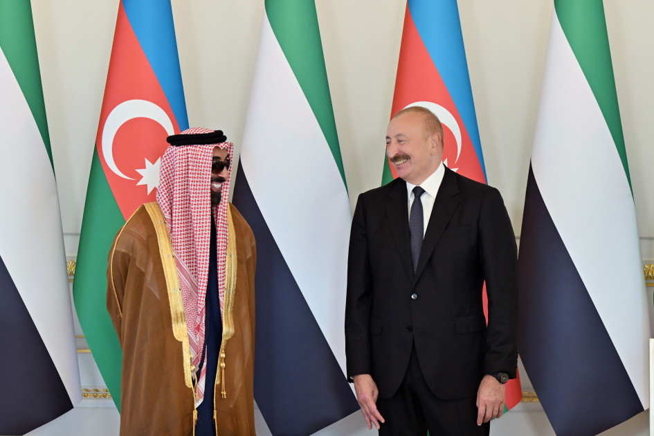 Prezident İlham Əliyev Birləşmiş Ərəb Əmirliklərinin milli təhlükəsizlik müşavirini qəbul edib<font color=red> - FOTOLAR</font>