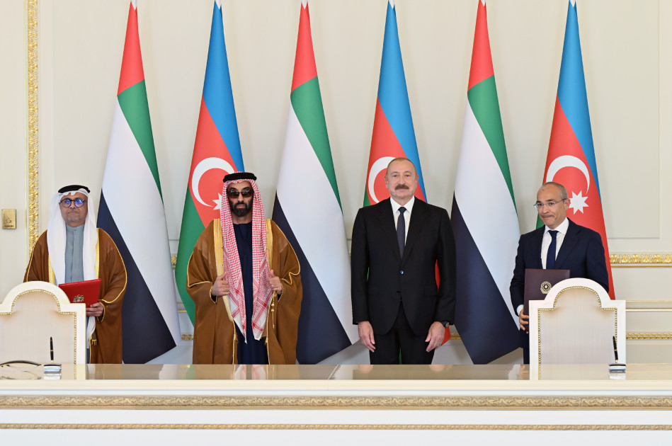 Prezident İlham Əliyev Birləşmiş Ərəb Əmirliklərinin milli təhlükəsizlik müşavirini qəbul edib<font color=red> - FOTOLAR</font>