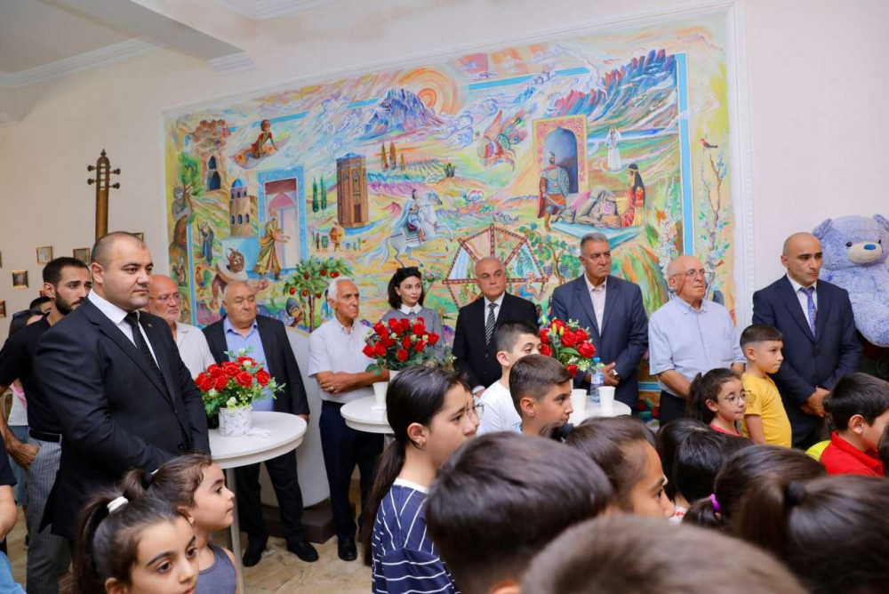 Naxçıvan Dövlət Kukla Teatrının 37-ci ildönümü qeyd olunub<font color=red> - FOTOLAR</font>