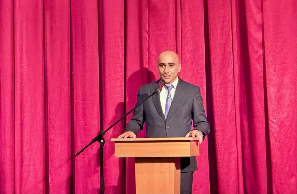 Naxçıvan Dövlət Kukla Teatrının 37-ci ildönümü qeyd olunub<font color=red> - FOTOLAR</font>