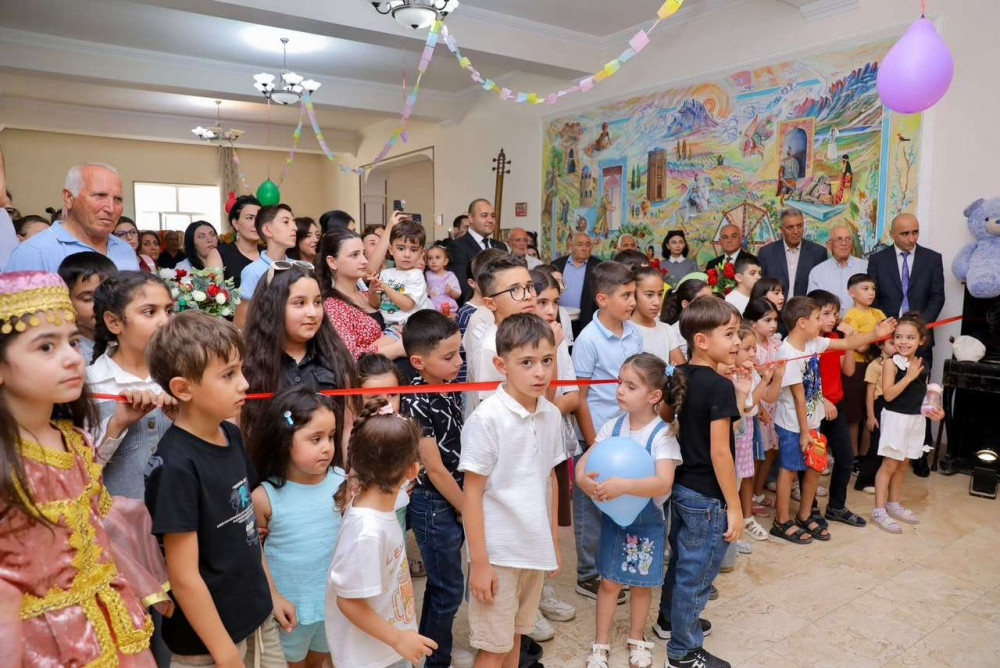Naxçıvan Dövlət Kukla Teatrının 37-ci ildönümü qeyd olunub<font color=red> - FOTOLAR</font>