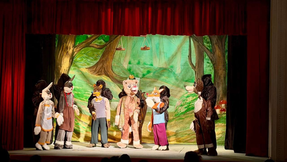 Naxçıvan Dövlət Kukla Teatrının 37-ci ildönümü qeyd olunub<font color=red> - FOTOLAR</font>