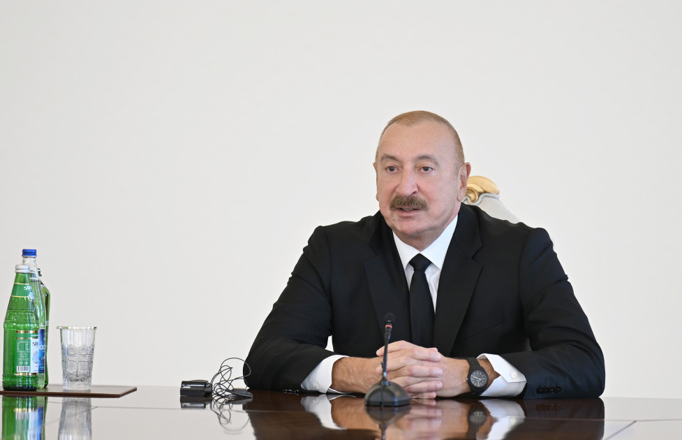 İlham Əliyev Bakıda keçirilən beynəlxalq konfransların iştirakçılarını qəbul edib<font color='red'> - YENİLƏNİB</font><font color=red> - FOTOLAR</font>