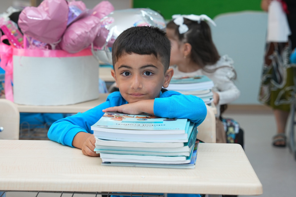 NDU-nun Beynəlxalq Məktəbində yeni tədris ilinin ilk zəngi çalınıb<font color=red> - FOTOLAR</font>