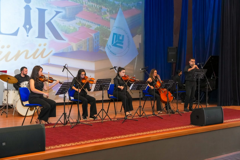 Naxçıvan Dövlət Universitetində Bilik Günü qeyd olunub<font color=red> - FOTOLAR</font>