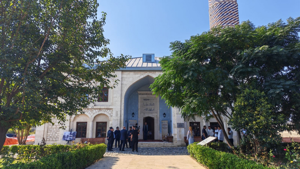 Şeyx Seyid Yəhya Bakuviyə həsr olunmuş beynəlxalq elmi-praktiki konfransın iştirakçıları Ağdama gəliblər<font color=red> - FOTOLAR</font>