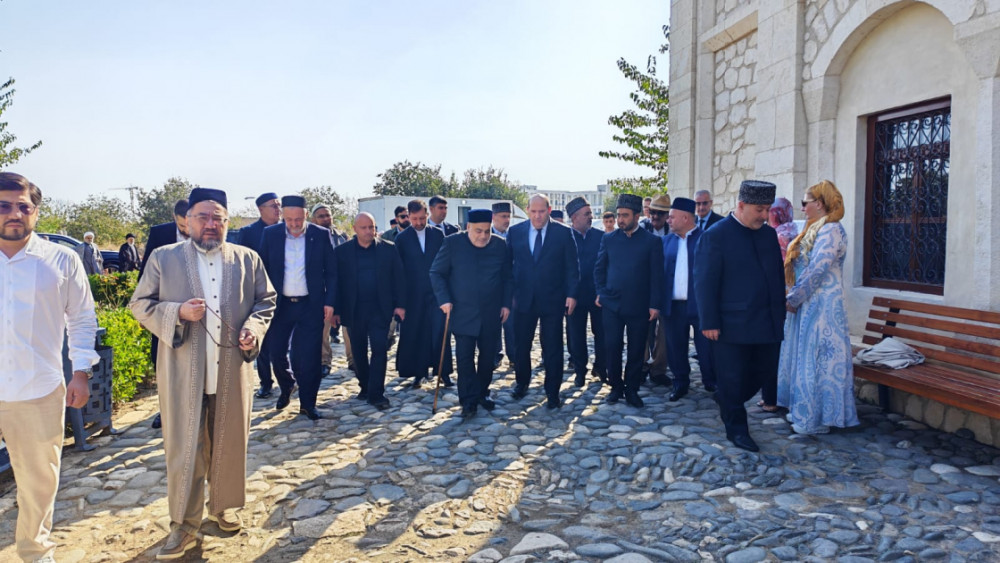 Şeyx Seyid Yəhya Bakuviyə həsr olunmuş beynəlxalq elmi-praktiki konfransın iştirakçıları Ağdama gəliblər<font color=red> - FOTOLAR</font>