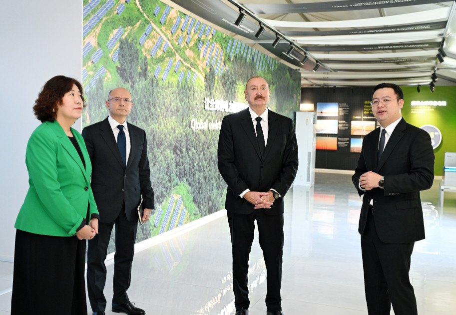 Prezident İlham Əliyev “Qobustan” Günəş Elektrik Stansiyasının açılışında iştirak edib<font color=red> - FOTOLAR</font>