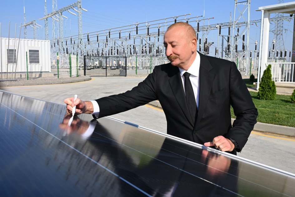 Prezident İlham Əliyev “Qobustan” Günəş Elektrik Stansiyasının açılışında iştirak edib<font color=red> - FOTOLAR</font>