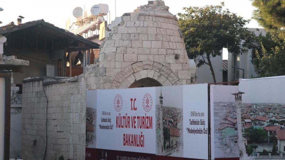Türkiyədə zəlzələ bölgələrində mədəni irs obyektlərinin bərpasına 700 milyon dollaradək vəsait xərclənəcək<font color=red> - FOTOLAR</font>