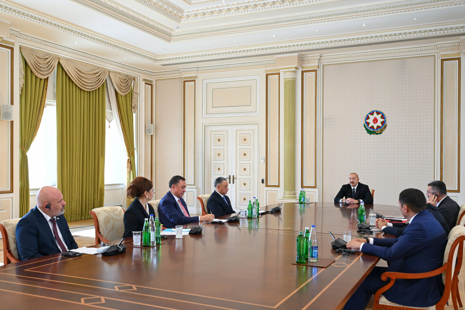 Prezident İlham Əliyev TDT-yə üzv ölkələrin təhlükəsizlik üzrə rəhbər şəxslərini qəbul edib<font color='red'> - YENİLƏNƏCƏK</font><font color=red> - FOTOLAR</font>