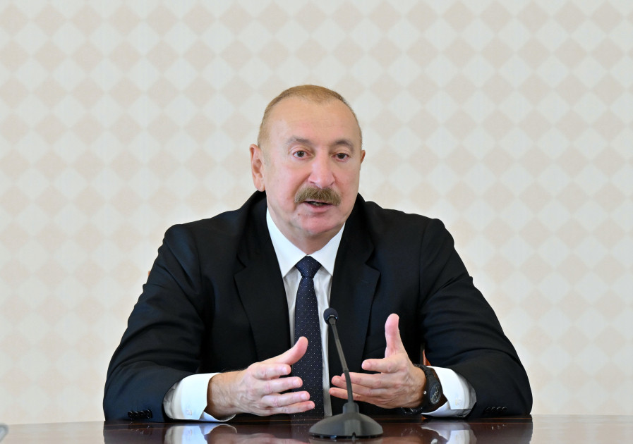 Prezident İlham Əliyev TDT-yə üzv ölkələrin təhlükəsizlik üzrə rəhbər şəxslərini qəbul edib<font color='red'> - YENİLƏNƏCƏK</font><font color=red> - FOTOLAR</font>