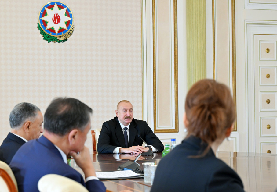 Prezident İlham Əliyev TDT-yə üzv ölkələrin təhlükəsizlik üzrə rəhbər şəxslərini qəbul edib<font color='red'> - YENİLƏNƏCƏK</font><font color=red> - FOTOLAR</font>