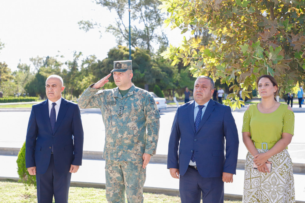 Naxçıvanda gənclərin Dövlət Suverenliyi Gününə həsr olunmuş vətənpərvərlik yürüşü keçirilib<font color=red> - FOTOLAR</font>