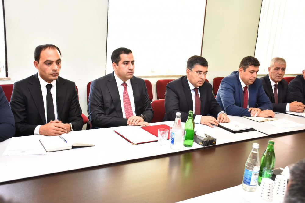Culfa rayonunda Dövlət Proqramının icrası ilə bağlı görüş keçirilib<font color=red> - FOTOLAR</font>