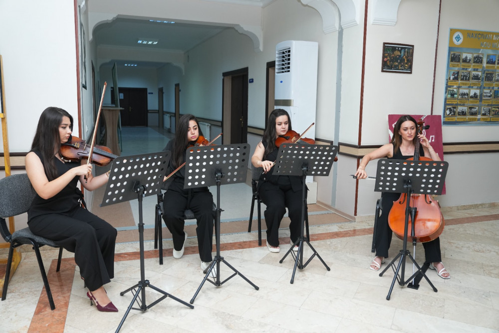 NDU-da Milli Musiqi Gününə həsr olunmuş tədbir keçirilib<font color=red> - FOTOLAR</font>