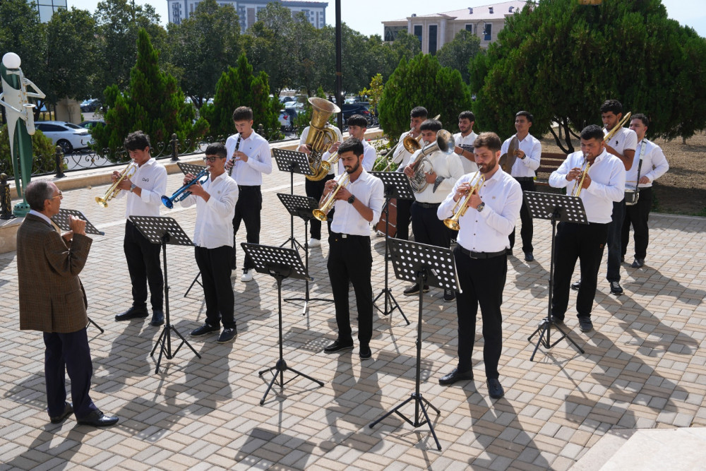 NDU-da Milli Musiqi Gününə həsr olunmuş tədbir keçirilib<font color=red> - FOTOLAR</font>