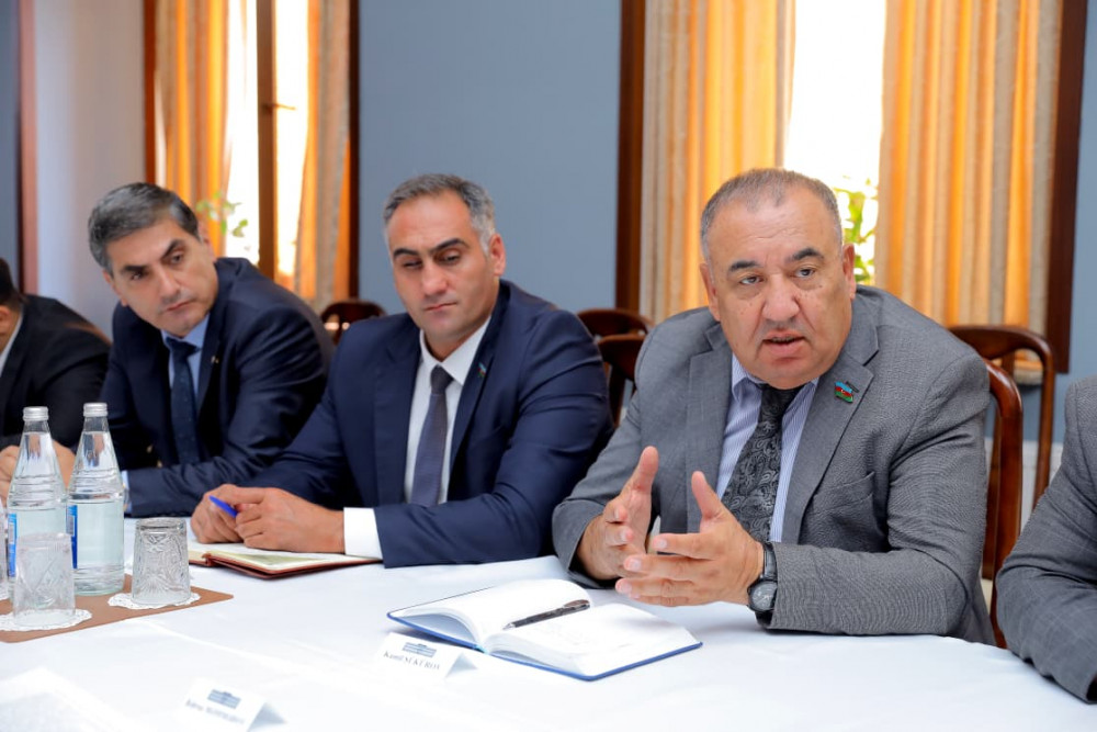 Ali Məclisin Hüquq siyasəti  komitəsinin iclası keçirilib<font color=red> - FOTOLAR</font>
