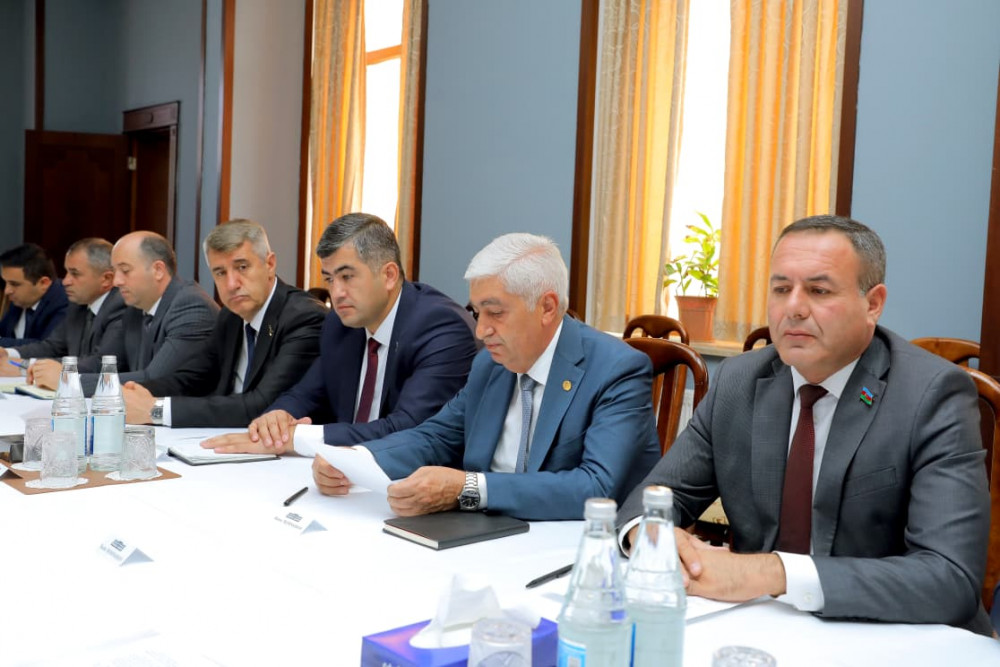 Ali Məclisin İqtisadi siyasət komitəsinin iclası keçirilib<font color=red> - FOTOLAR</font>