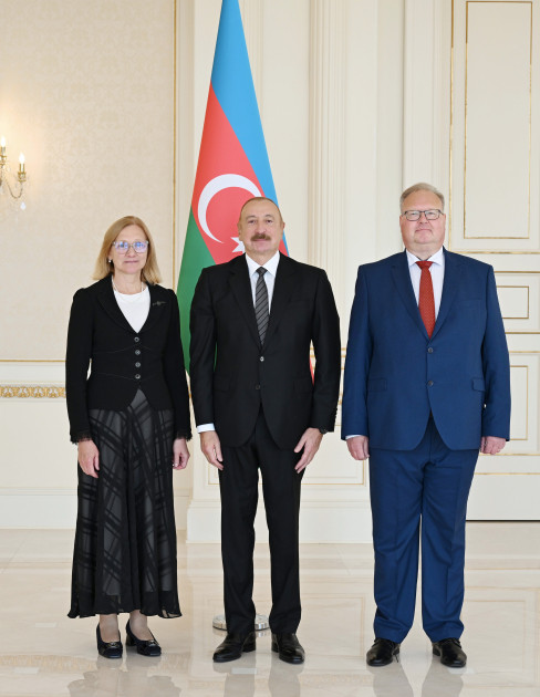 Prezident İlham Əliyev Estoniyanın Azərbaycanda yeni təyin olunmuş səfirini qəbul edib<font color=red> - FOTOLAR</font>