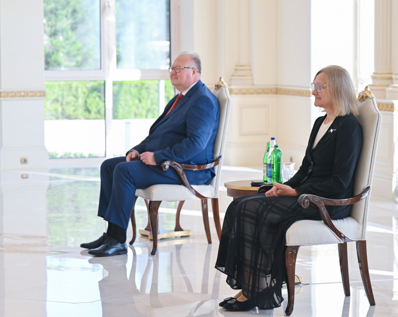 Prezident İlham Əliyev Estoniyanın Azərbaycanda yeni təyin olunmuş səfirini qəbul edib<font color=red> - FOTOLAR</font>