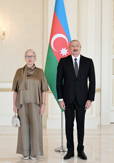 Prezident İlham Əliyev İsveçin Azərbaycanda yeni təyin olunmuş səfirini qəbul edib<font color=red> - FOTOLAR</font>