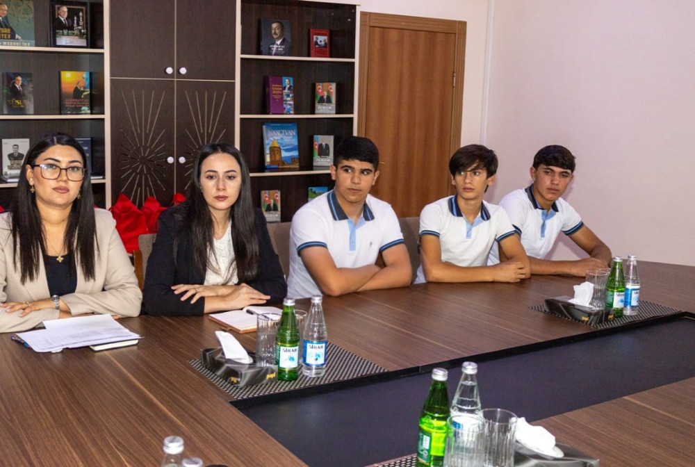 Respublika İdman Olimpiadasının qalibləri ilə görüş keçirilib<font color=red> - FOTOLAR</font>