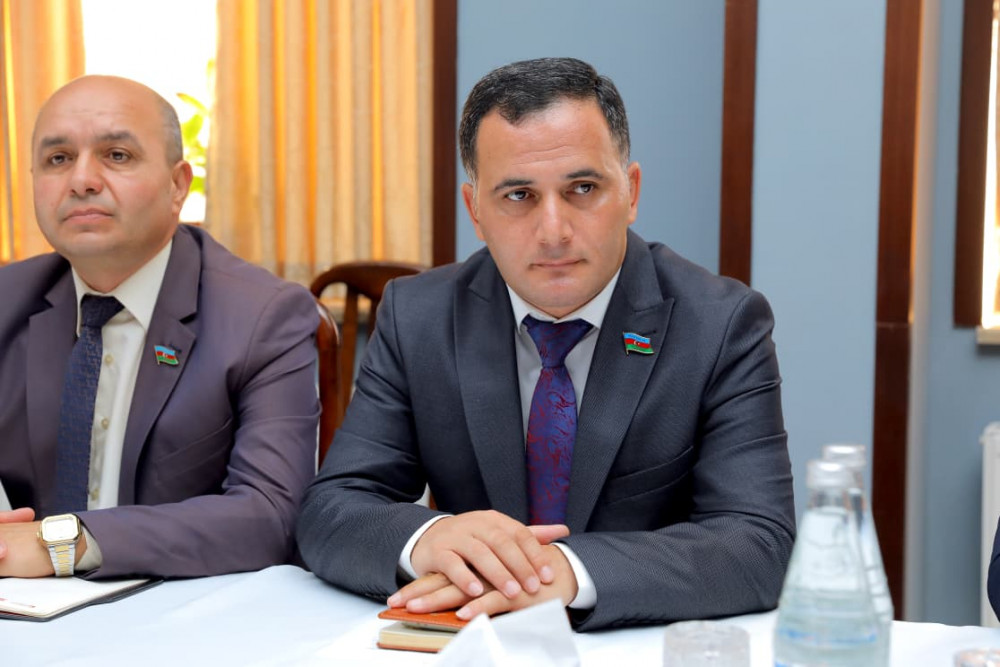 Ali Məclisin Sosial siyasət komitəsinin iclası keçirilib<font color=red> - FOTOLAR</font>