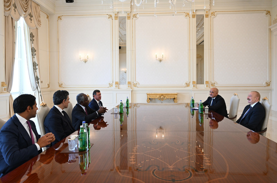 Prezident İlham Əliyev “Global Infrastructure Partners” şirkətinin rəhbərini qəbul edib<font color=red> - FOTOLAR</font>