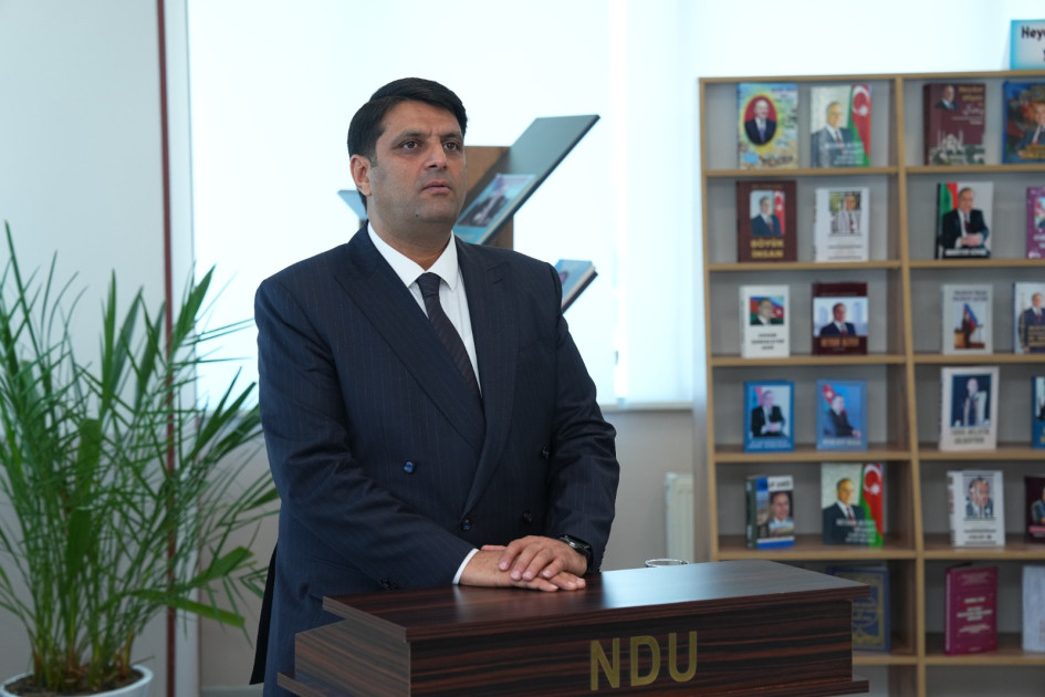 NDU-da Anım Günü: Şəhidlərin xatirəsi yad edilib, sərgilər təşkil olunub<font color=red> - FOTOLAR</font>
