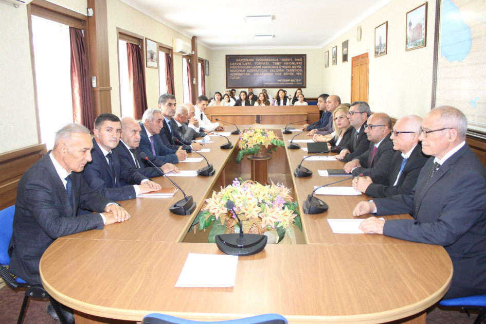 AMEA Naxçıvan Bölməsində Anım Gününə həsr olunmuş konfrans təşkil edilib<font color=red> - FOTOLAR</font>