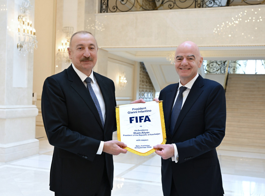 Prezident İlham Əliyev FIFA-nın prezidentini qəbul edib<font color=red> - FOTOLAR</font>