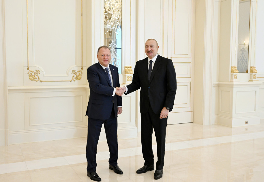 Prezident İlham Əliyev Beynəlxalq Cüdo Federasiyasının prezidentini qəbul edib<font color=red> - FOTOLAR</font>