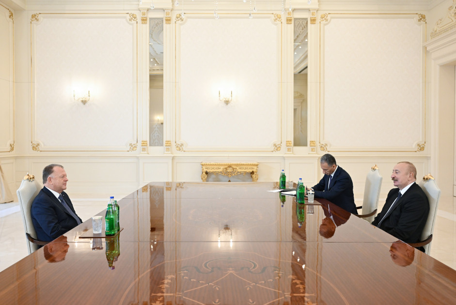 Prezident İlham Əliyev Beynəlxalq Cüdo Federasiyasının prezidentini qəbul edib<font color=red> - FOTOLAR</font>