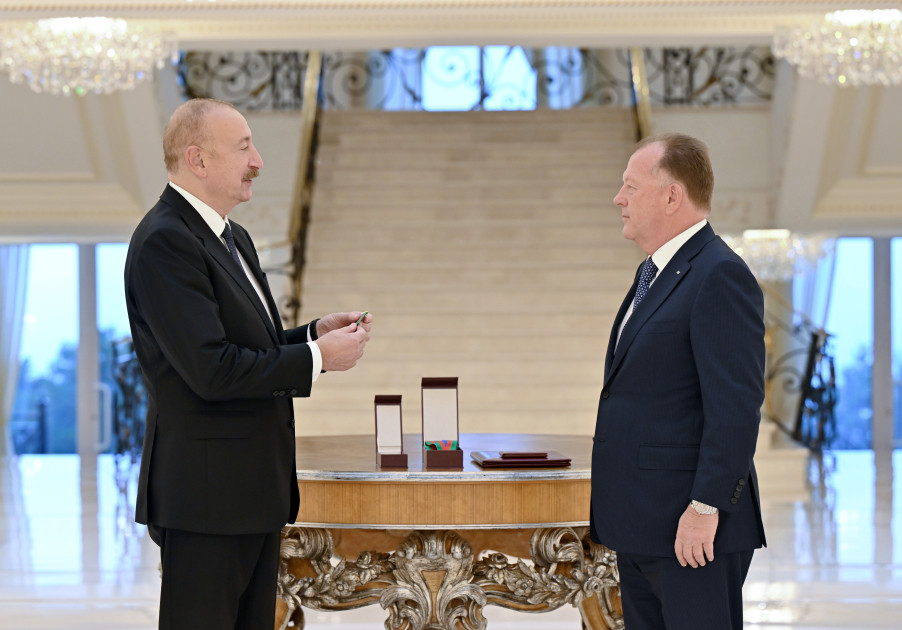 Prezident İlham Əliyev Beynəlxalq Cüdo Federasiyasının prezidentini qəbul edib<font color=red> - FOTOLAR</font>