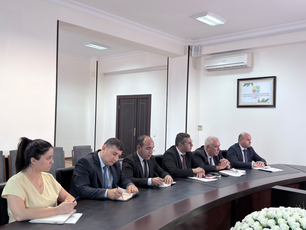 Naxçıvanda dağ-mədən və metallurgiya sənayesinin inkişafı ilə bağlı iclas keçirilib<font color=red> - FOTOLAR</font>