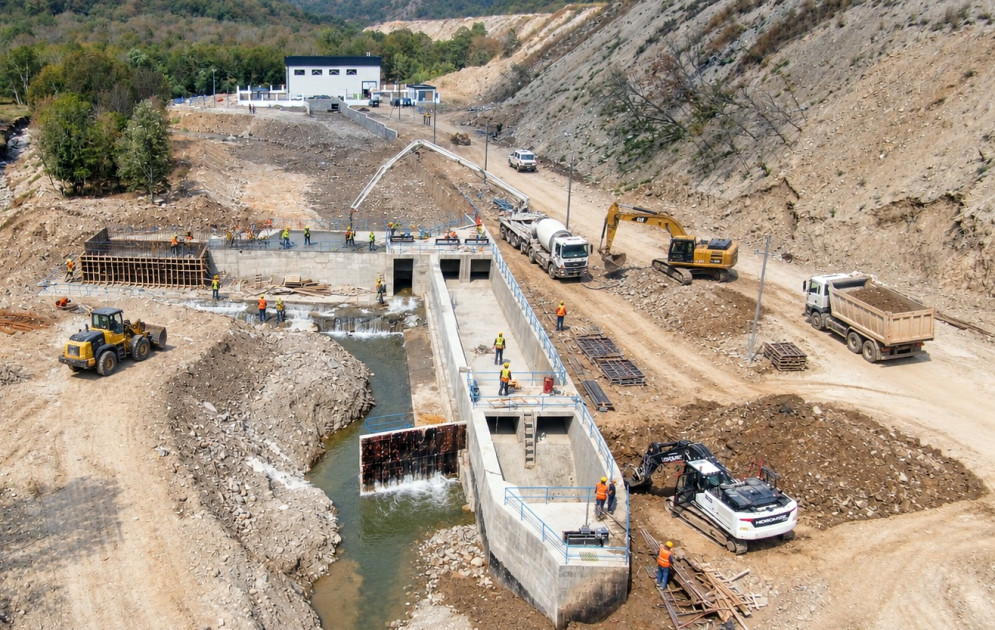 Laçında daha üç su elektrik stansiyası tikilir<font color=red> - FOTOLAR</font>