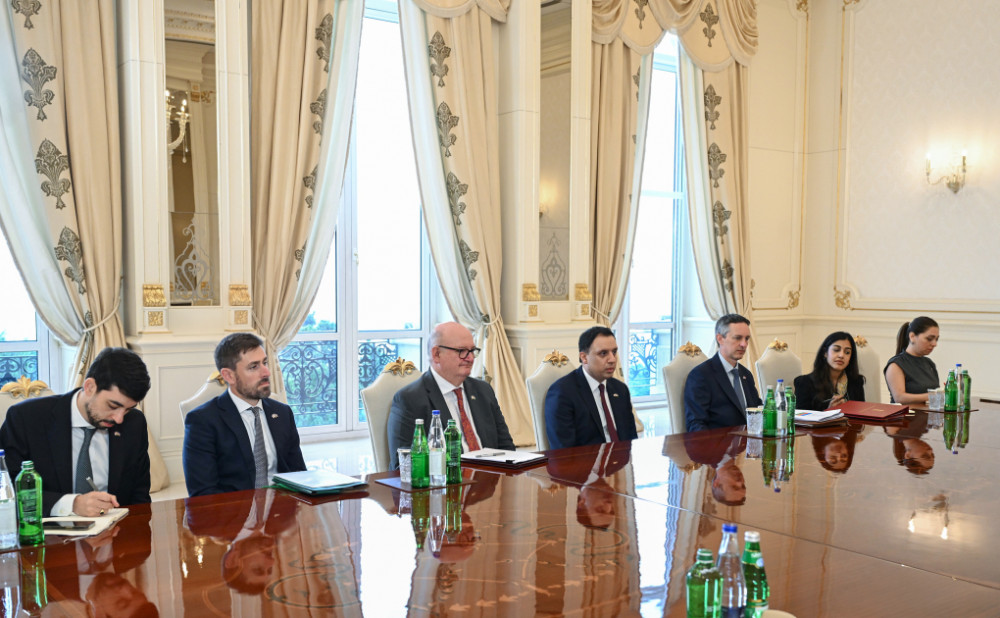 Prezident İlham Əliyev Böyük Britaniyanın ticarət üzrə dövlət nazirini qəbul edib<font color='red'> - YENİLƏNƏCƏK</font><font color=red> - FOTOLAR</font>