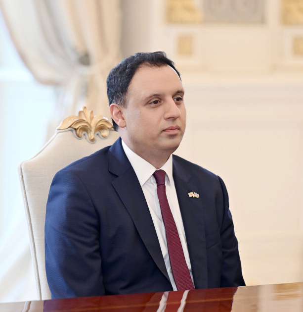 Prezident İlham Əliyev Böyük Britaniyanın ticarət üzrə dövlət nazirini qəbul edib <font color='red'> - YENİLƏNİB</font><font color=red> - FOTOLAR</font>