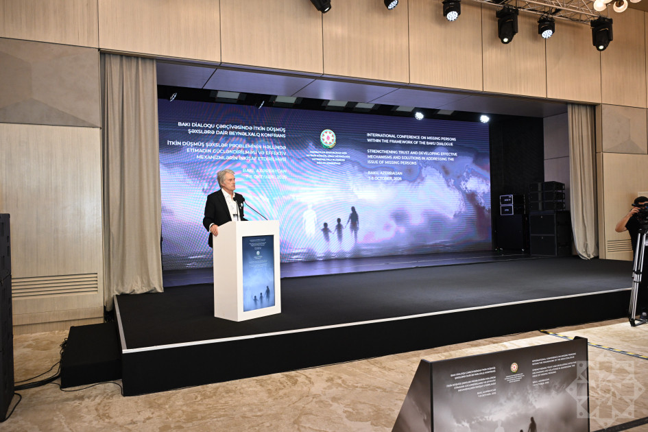 İtkin düşmüş şəxslərlə bağlı Bakı Dialoqu formatında IV beynəlxalq konfrans işə başlayıb<font color='red'> - YENİLƏNİB</font><font color=red> - FOTOLAR</font>