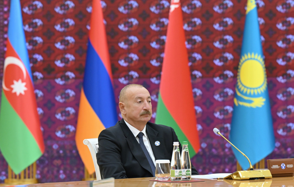 Prezident İlham Əliyev MDB Dövlət Başçıları Şurasının məhdud tərkibdə iclasında iştirak edir<font color=red> - FOTOLAR</font>